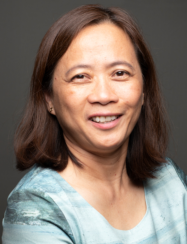 Headshot of Jamelyn Gealan
